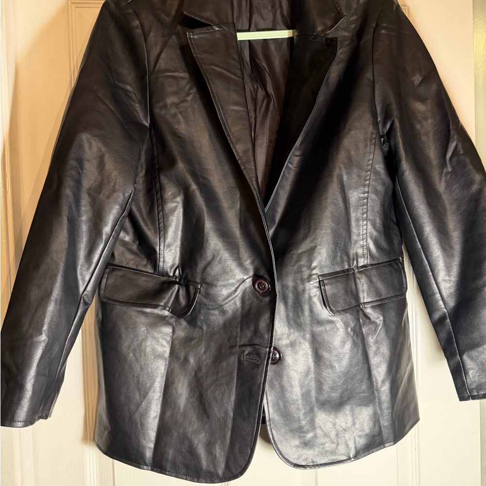 Elegant Black Blazer for Women
